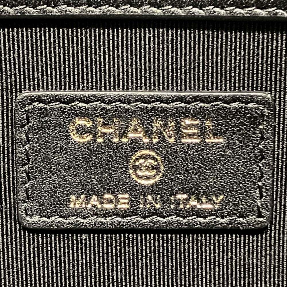 CHANEL Black Caviar Leather Clutch Bag - Picture 4 of 9